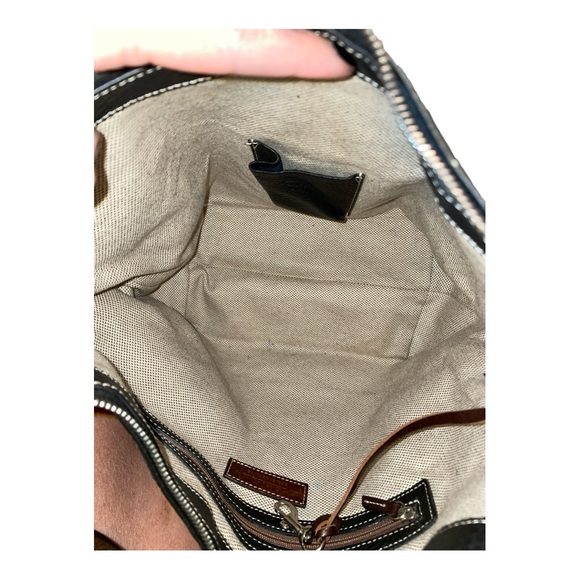 Dooney & Bourke Hobo - Picture 9 of 11